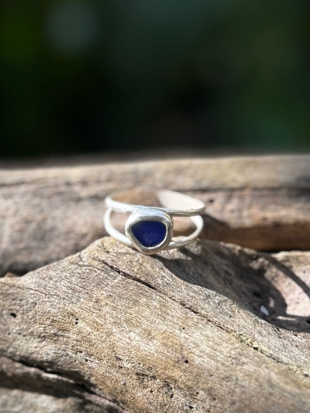 Cobalt blue sea glass sterling & fine silver double band - Picture 4 of 4